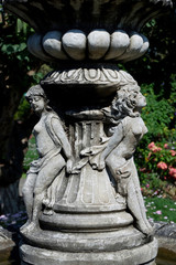Obraz premium Vintage Outdoor Fountain with Little Angels Decorated in the City Park
