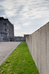 Fototapeta na wymiar concrete wall at Radio Kootwijk, Netherlands
