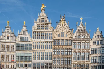 Fototapeten Zunfthäuser in Grote Markt (großer Marktplatz) in der Altstadt von Antwerpen, Belgien © ikuday