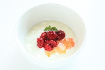 raspberry and honey on yogurt