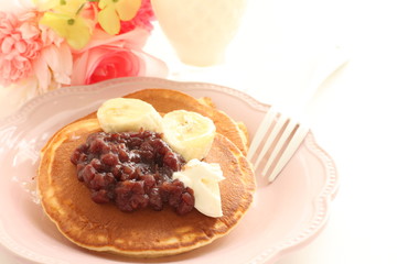 Red bean paste and banana pancake for sweet breakfast image