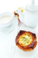 Tuna and mayonnaise Danish Pastry
