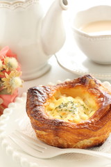 Tuna and mayonnaise Danish Pastry
