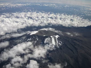 Papier Peint photo Kilimandjaro aerial view of mount kilimanjaro
