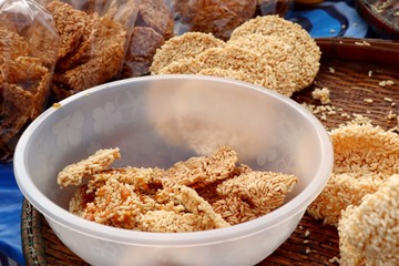Thai crispy rice cracker