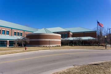 Fototapeta na wymiar Rochester Hills Public Library exterior, Rochester, Michigan