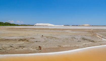 Salin-de-Giraud