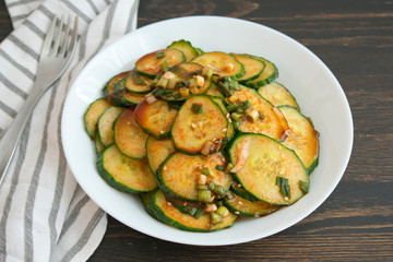 Korean Cucumber Salad (Oi Muchim)