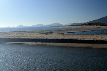 Spiaggia di Porto Corallo e foce del Flumendosa