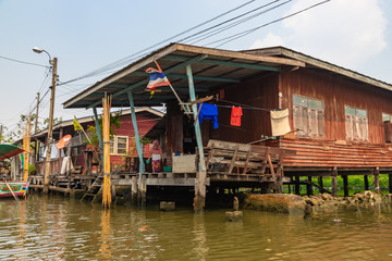 Fototapeta na wymiar Shanty houses along Bangkok water canals, Thailand
