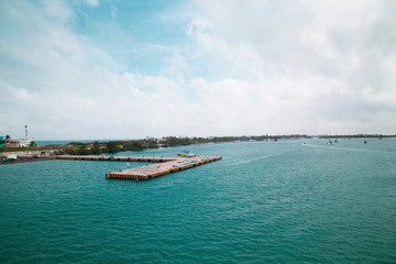 Fototapeta na wymiar Isla Mujeres seen from the ferry, Cancun, Mexico.