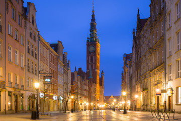 Fototapeta premium Architecture of the old town in Gdansk at dawn, Poland
