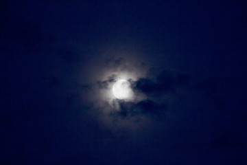 Fototapeta na wymiar Spooky moon with clouds