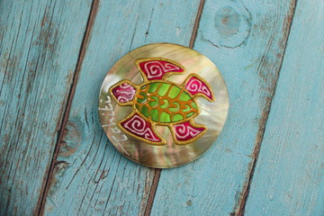 Nacre décorée avec une tortue de Tahiti