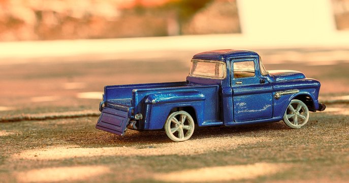 CARRINHO DE BRINQUEDOS