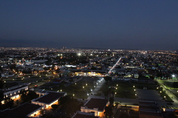 Fototapeta na wymiar Ciudad, Noche, Cholula Puebla