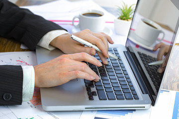 Accounting. Items for doing business in the office in the composition.