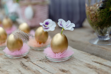 Ostern, schöne Tischdekoration, romantisch
