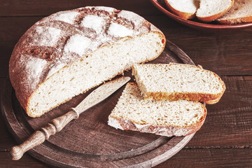 rye bread on a cutting Board close-up. sliced rye bread. background with rye bread.