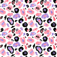 Trendy Watercolor hand painted leopard skin seamless pattern on white background. Animal Exotic coat print with pink, purple and black spots for textile, clothes, fabric, cheetah wallpapers