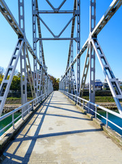岡山後楽園と岡山城を結ぶ月見橋（岡山県岡山市）