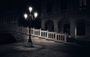 Venice lamplight