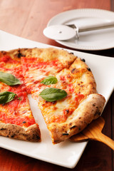 ピッツァマルゲリータ　Italian Pizza Margherita
