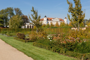 Fototapeta na wymiar Castle park and garden, Milotice
