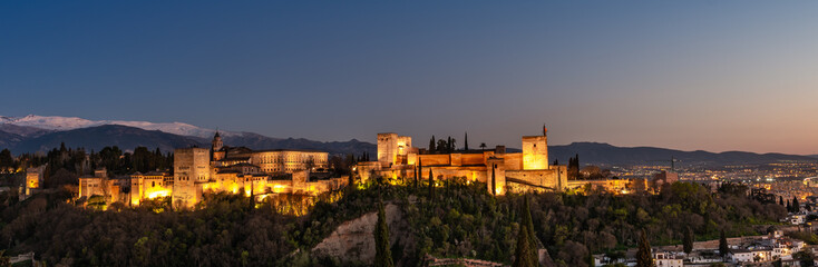 Fototapeta premium Alhambra in Granada