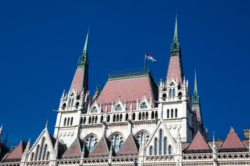 Fototapeta premium Hungary Parliament building in a beautiful early spring day