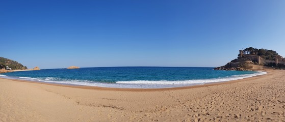 panorama de tossa ,paysage de bord de mer en espagne