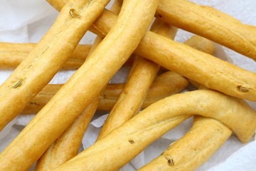 TARALLI, Traditional Italian Pretzels