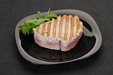 Grilled tuna steak