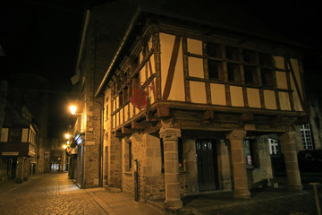 Fototapeta na wymiar Medieval houses, Dinan by night, Brittany, France