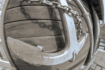 Anker von einem Schiff mit dem Fisheye Objektiv fotografiert