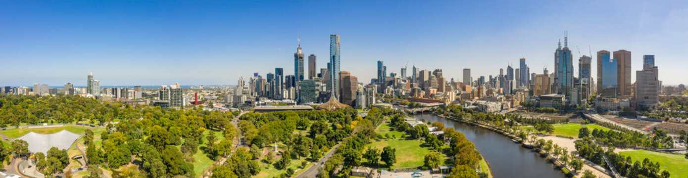 Panoramic view of the beautiful city of Melbourne as captured from above the Yarra river on a summer day