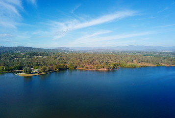 Panoramic view of Canberra (Australia) in daytime, featuring Lake Burley Griffin.
