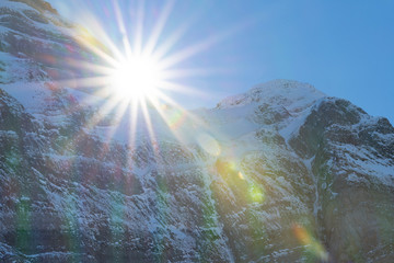 Sonnenstrahlen im Gebirge