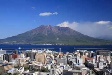 城山展望台から見た桜島と鹿児島市街地