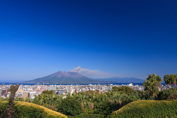 長島美術館からみた鹿児島市街地と桜島