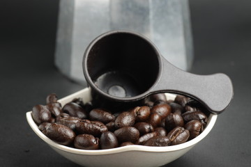 Robusta medium dark roasted coffee beans