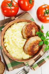 Cutlets and mashed potatoes