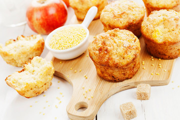 Millet muffins with apple