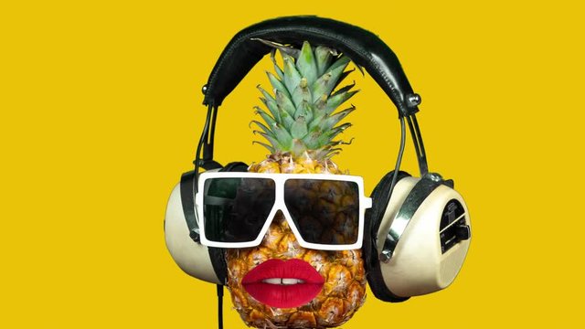 pineapple fuit tropical healthy cool disco head lips