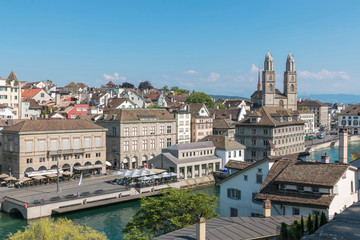 Fototapeta na wymiar View of historic Zurich city and river Limmat from Lindenhof park, Zurich