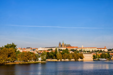 Obraz premium Prague City Skyline River View