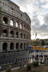 Fototapeta na wymiar Extérieur de Colisée à Rome en Italie
