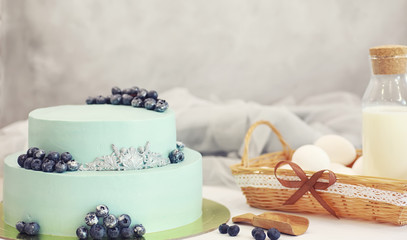 Confectionery flavored cakes for a holiday