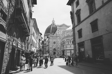 Naklejka na ściany i meble Panoramic view of Piazza del Duomo and Cattedrale di Santa Maria del Fiore