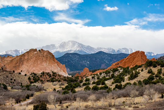 Wide image of the entrance to the Garden of the Gods